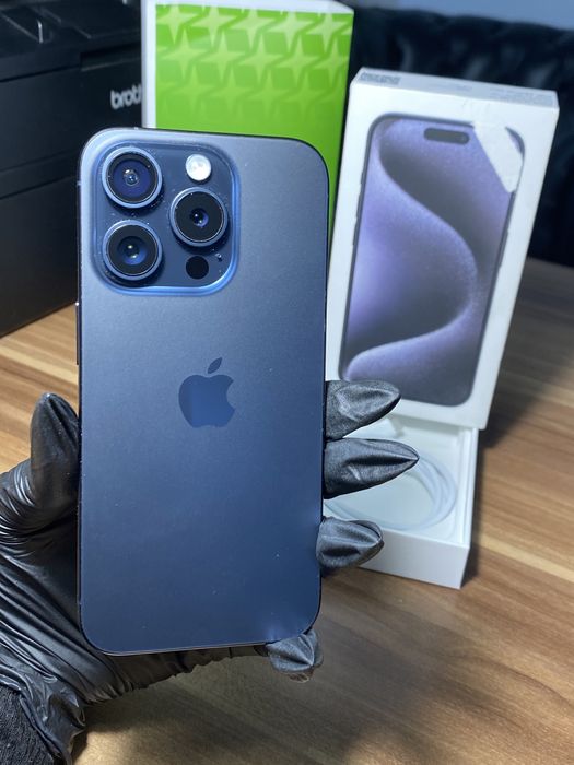iPhone 15 Pro • 256 GB • Blue Titanium