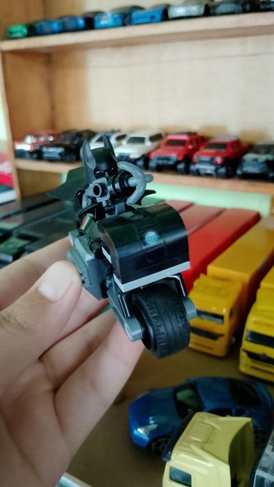 Vând lego Ninjago și Batman