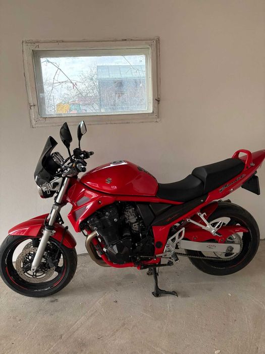 Suzuki Bandit 650 (GFS650S)