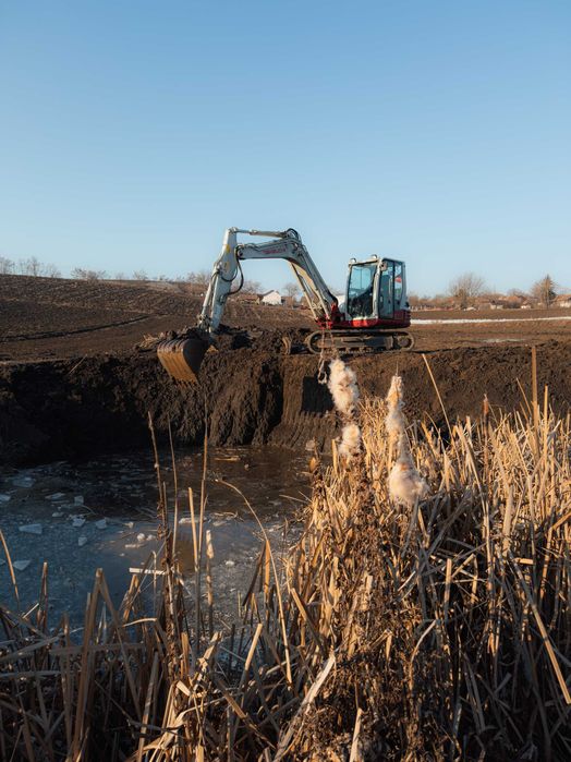 Vand Miniexcavator Takeuchi tb290 8.4 tone an 2014