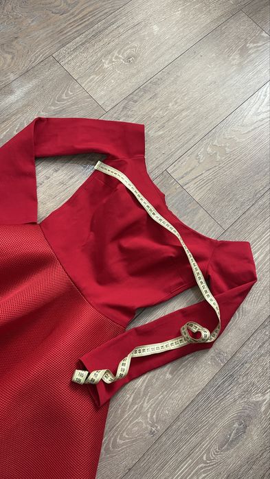 Красива рокля на Cliche