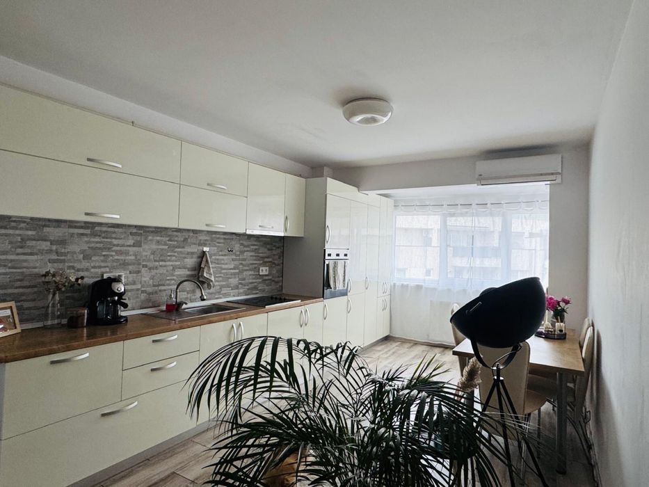 Apartament 2 camere 67 mp Floresti, Str Florilor