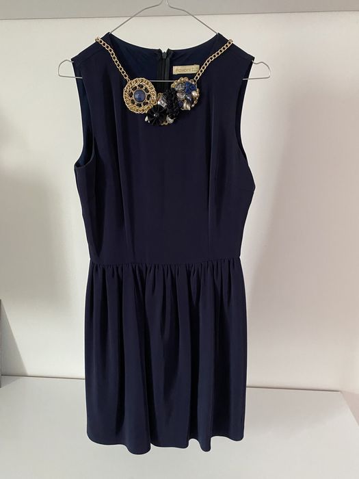 Rochita eleganta cu accesoriu