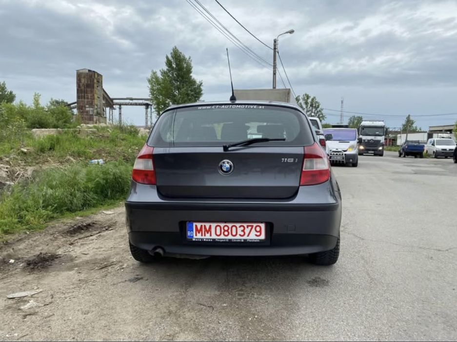 Bmw seria 1 motor 1.6 benzina an fabricatie 2005