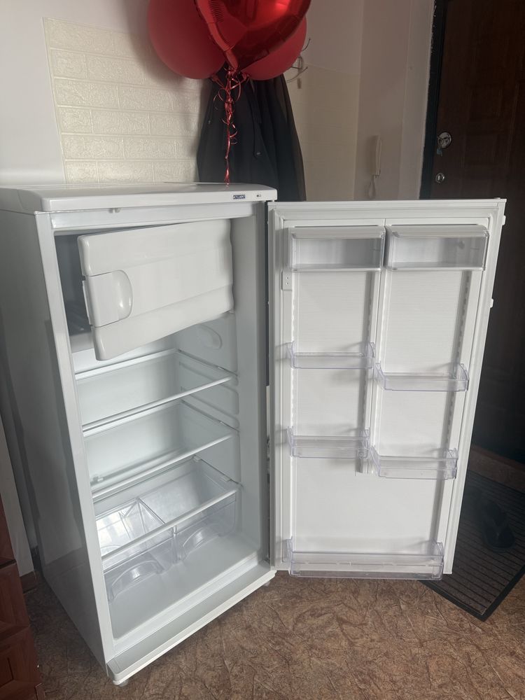 Продам холмдиник марки Атлан