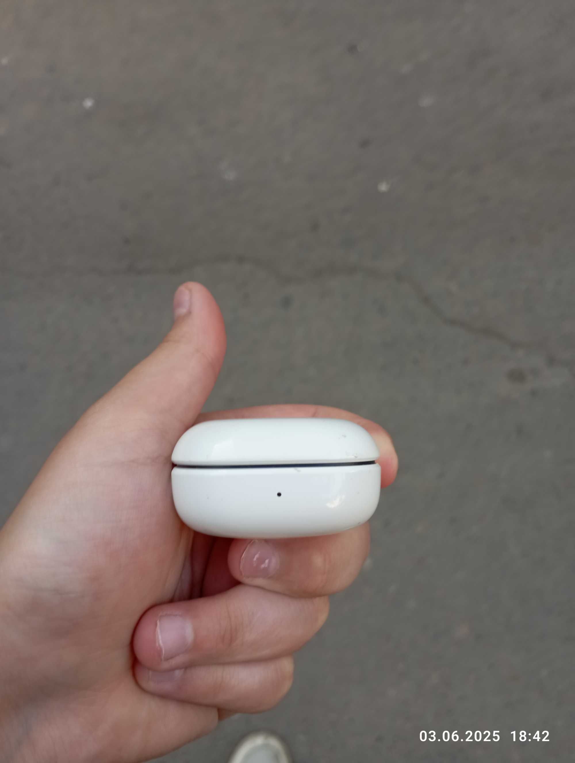 Срочно оригинальные наушники Samsung Galaxy buds FE