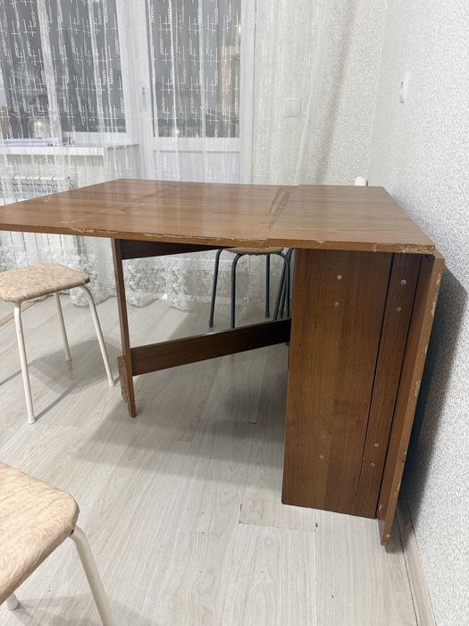 Стол бесплатно самовывоз