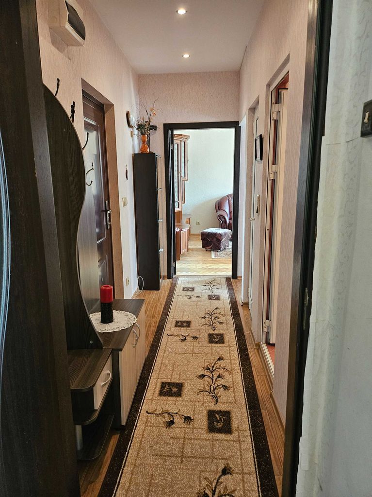 Продава се Двустаен апартамент в София, Дружба 1 - 74 кв.м за 1096 €/кв.м - Снимка #12