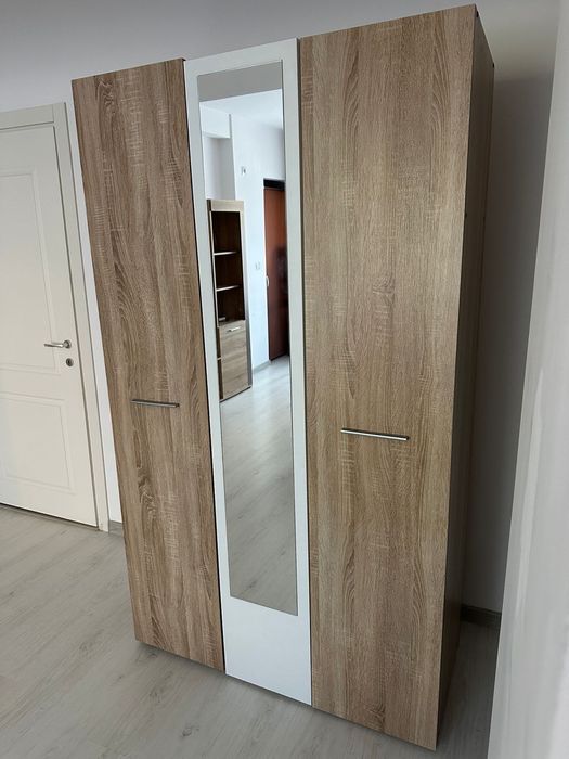 Dulap Dormitor cu oglinda/ set biblioteca living