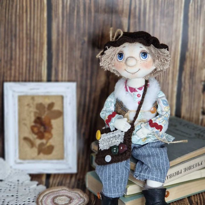 Кукла ручной работы