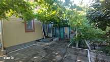 Casă, gradină, teren mare - Palazu Mare