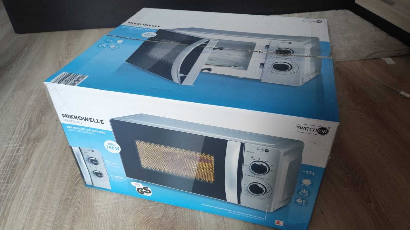 Микровълнова фурна и електрическа кана Microwave Oven + Kettle