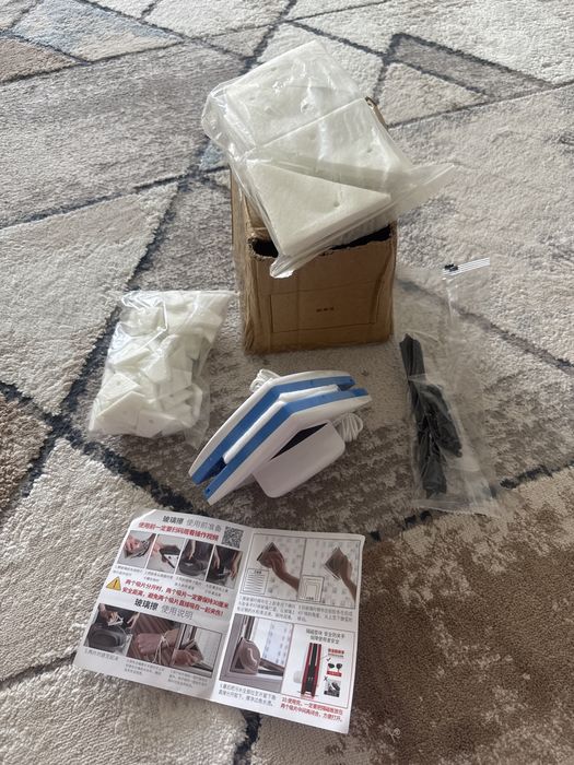 Магнитный стеклоочиститель с двух сторон