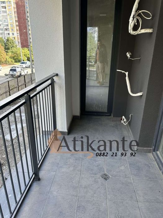 Продава се Тристаен апартамент в София, Люлин 5 - 89 кв.м за 1574 €/кв.м - Снимка #11