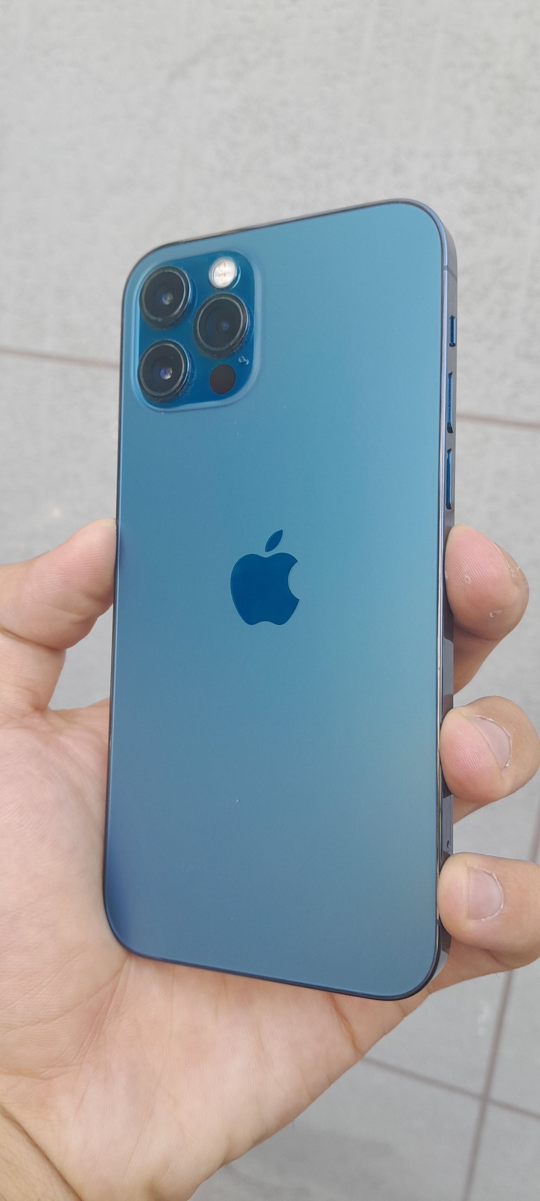 Iphone 12 pro ideal