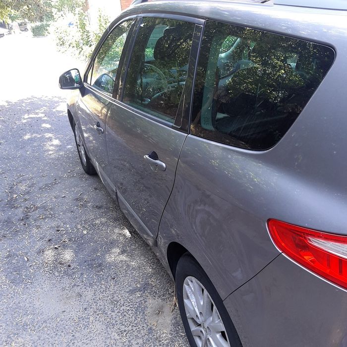 Vand Renault Grand Scenic3 7 locuri, 2014, 1.6dci cu toate optionalele