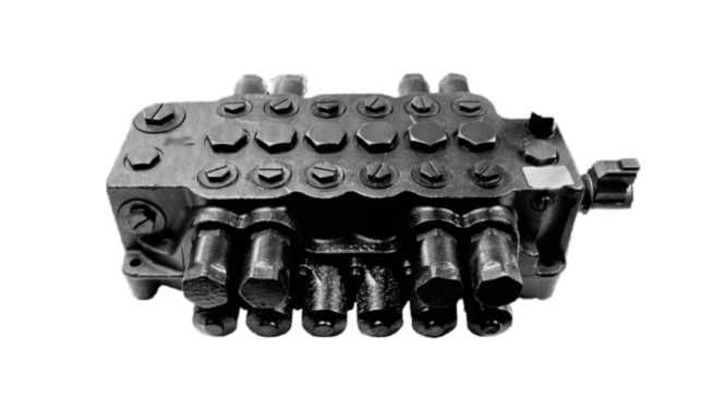 De vanzare distribuitor de spate JCB 3cx 4cx