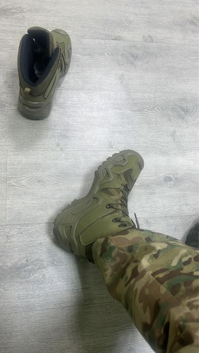 Продам берцы новые