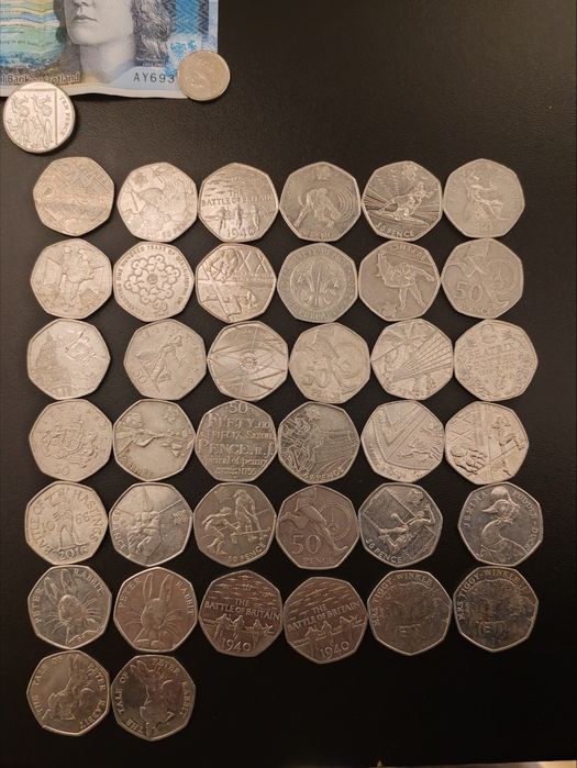 Vând colecție monede Marea Britanie