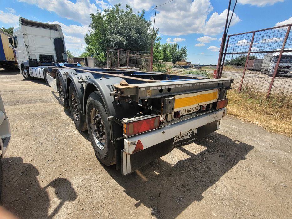 Cap Tractor DAF XF106.460 cu semiremorca containere SCHMITZ
