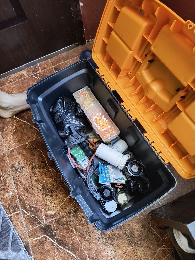 Продавам шаранджииско оборудване