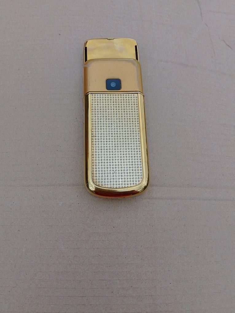Телефон Нокия /Nokia 8800 Gold Arte Diamonds