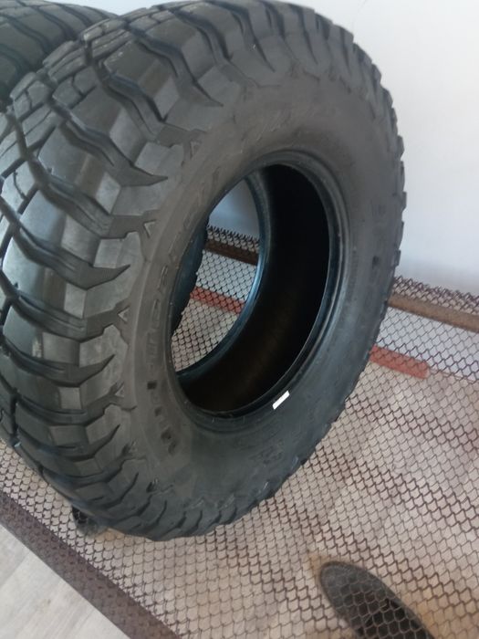 Резина почти новая