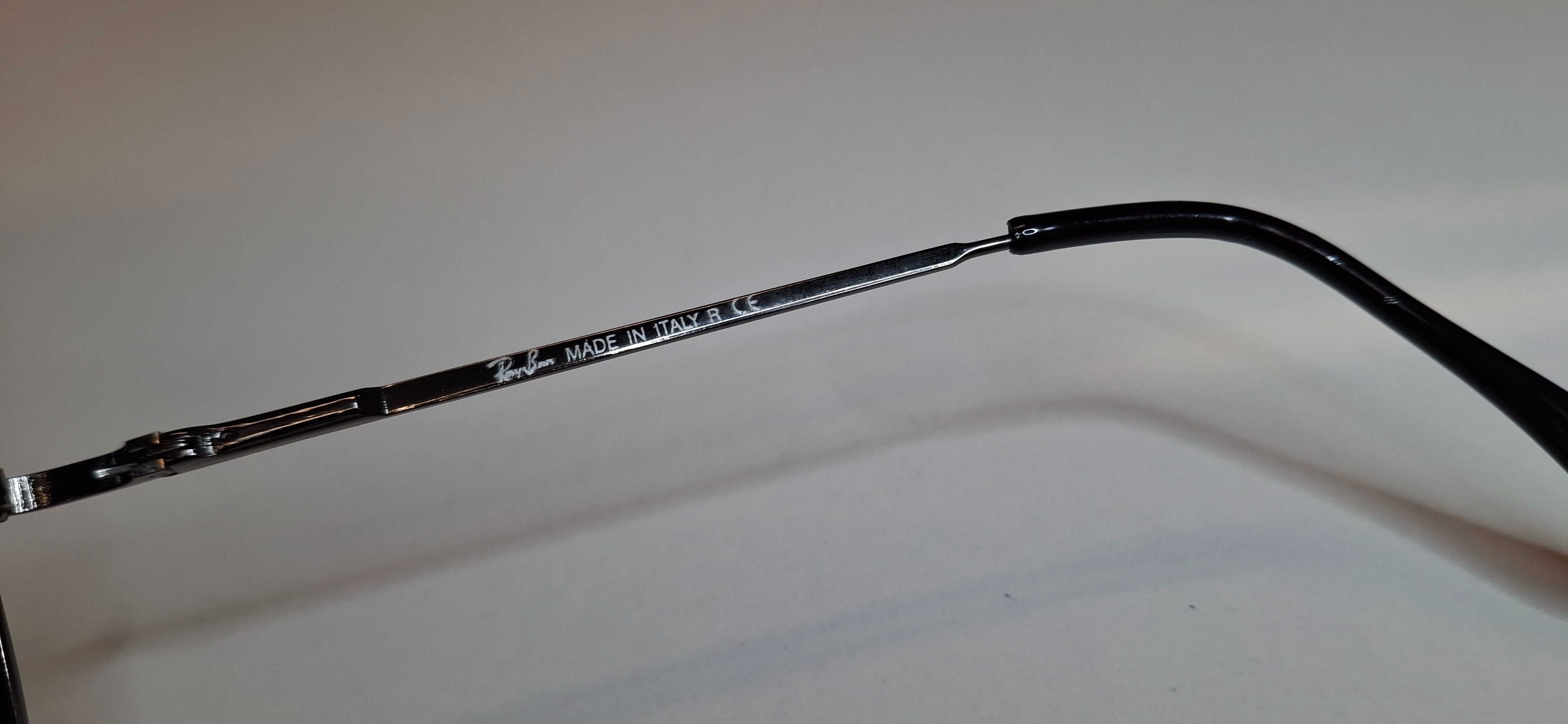 Очила Ray Ban, като нови.