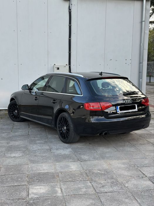 Audi A4 B8 Piele | Automat| Plafon Negru