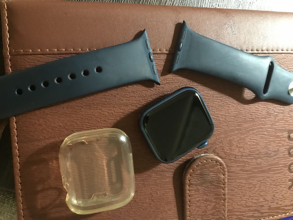 Продам apple watch 7 или обмен на ps4 1тб