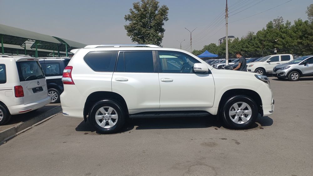Tayota prado sotilad