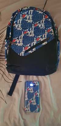 Rucsac Pepsi cu baterie externa 20000 mAh