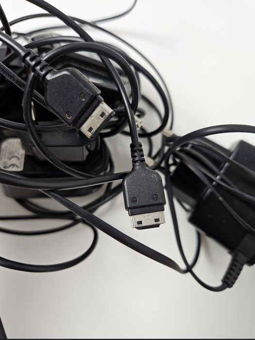 Încărcător Nokia căsti