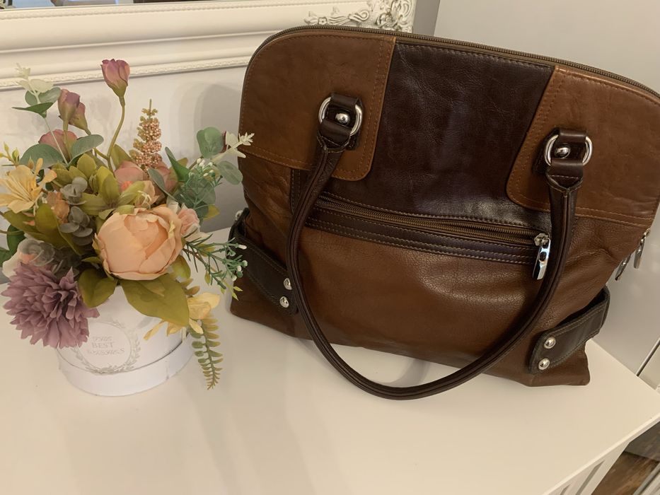 Vand set ghete dama si poseta, piele naturala, mar ghete 39