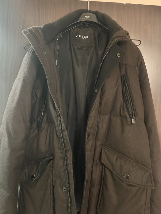 GUESS Geaca de iarna cu umplutura de puf masura S