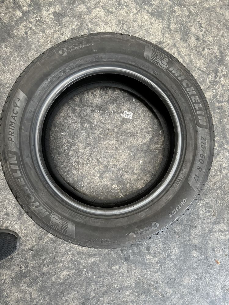 215/60/17 michelin primasi 4 noii