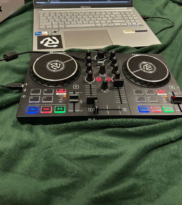 Consola DJ Numark party mix mk2