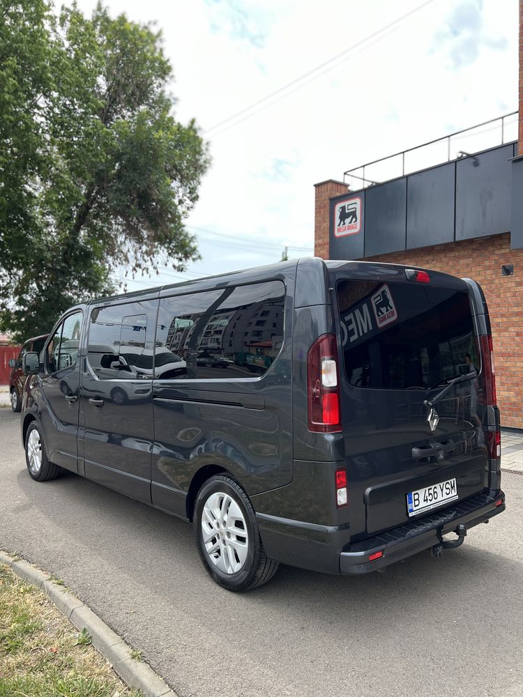 Y S M. FOR RENT  OFERIM SPRE INCHIRIERE Renault VIP  8+1 locuri  2019