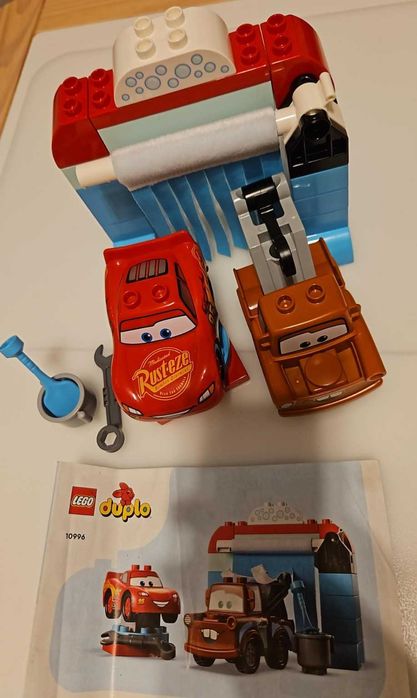 LEGO Duplo Cars – Spălătorie + Lightning McQueen & Mater (set 10996)