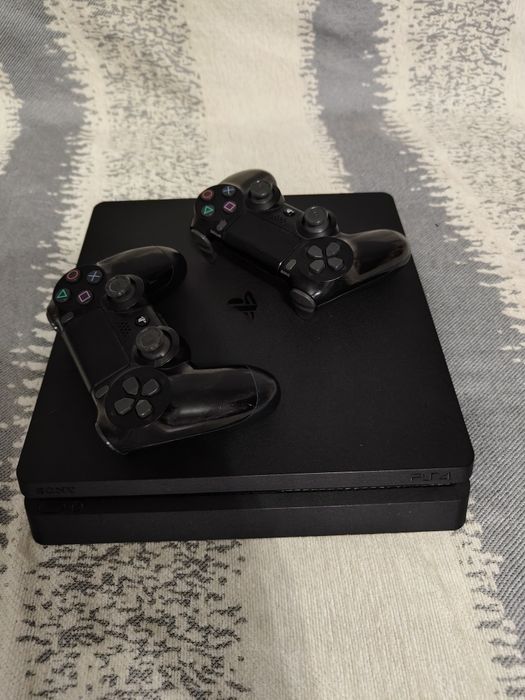 Продам Ps4 slim 1tr