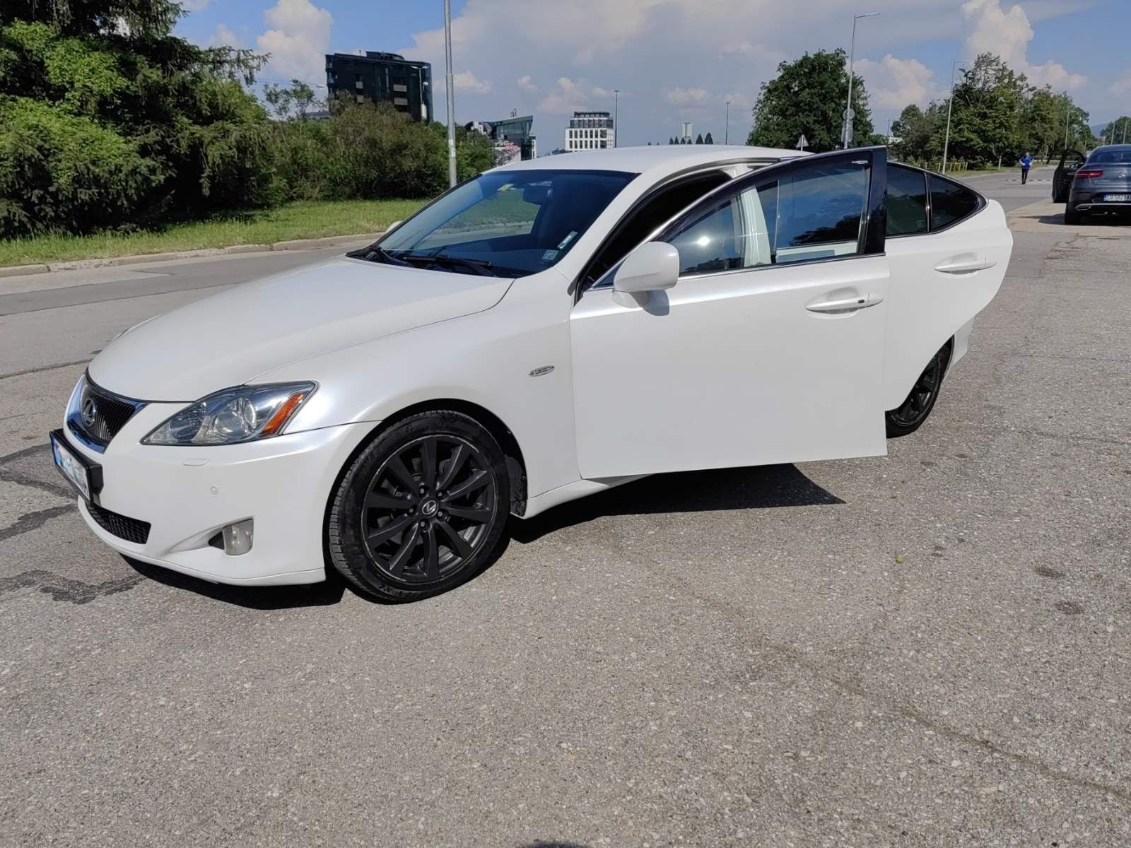 Lexus IS250 2.5 V6, 208 PS, AUTOMATIC