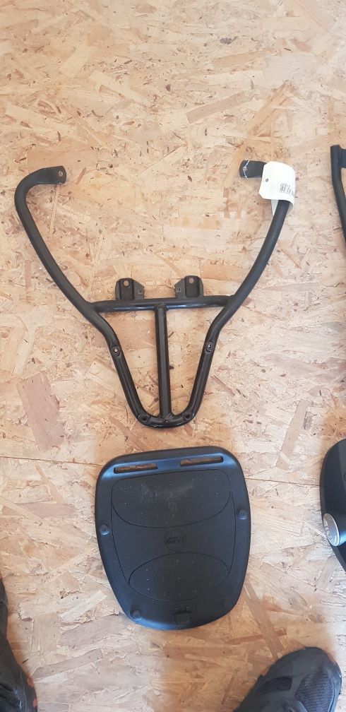 Suport metalic portbagaj topcase PIAGGIO MP3 / HPE/YOURBAN/ABS/ASR