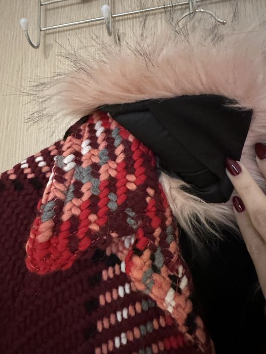 Вълнено палтo Zara като новo