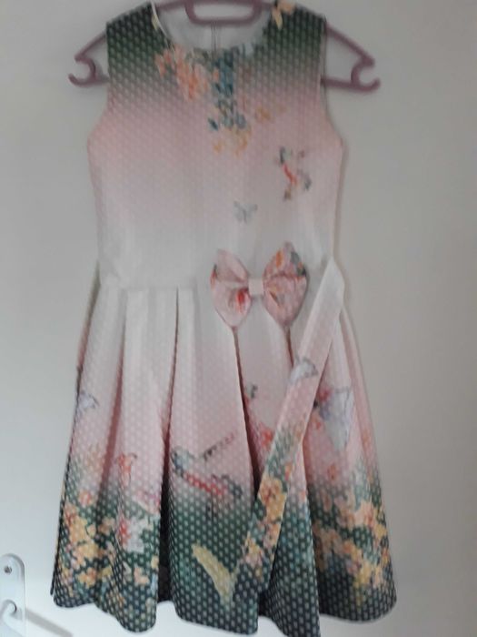 Рокли за госпожици.