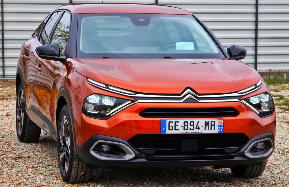 Citroën C4 Full LED*Automat*Feel Pack*Distronic*Camera 3D*Keyless*Euro 6*Garantie