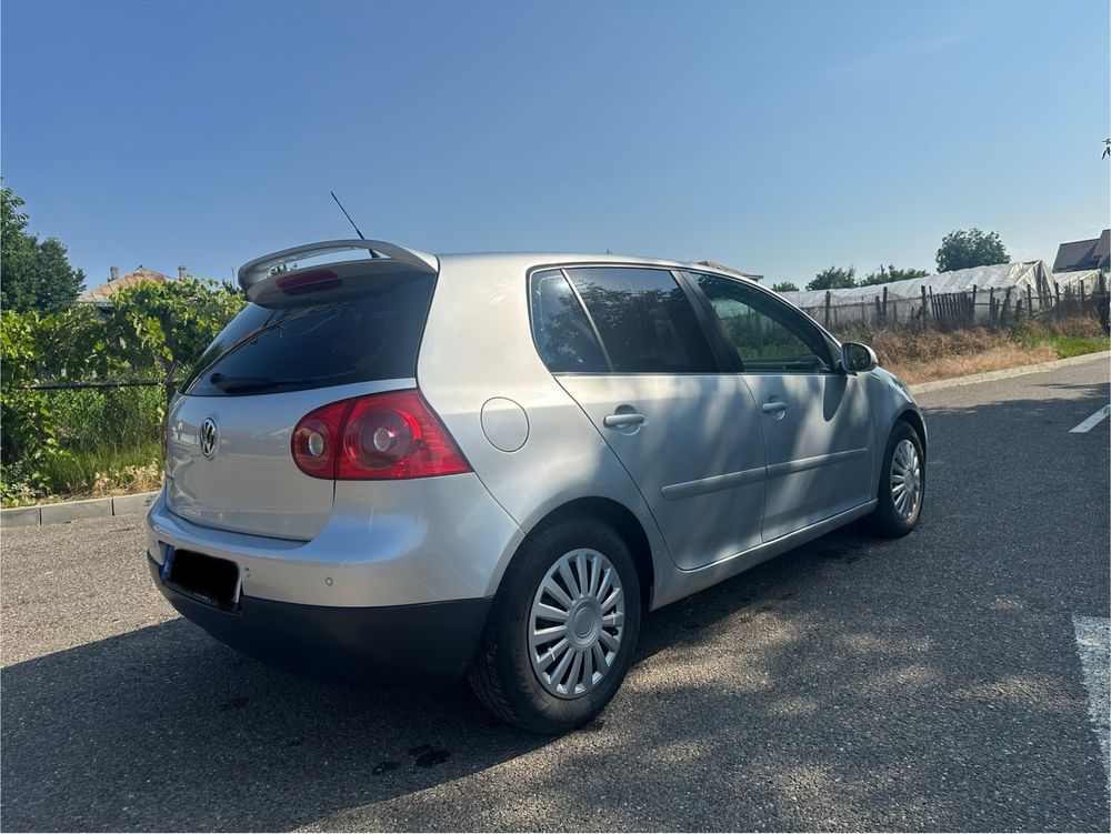 Volkswagen Golf 5 1.6MPi