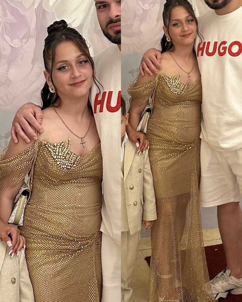 Rochie de seara detalii in privat