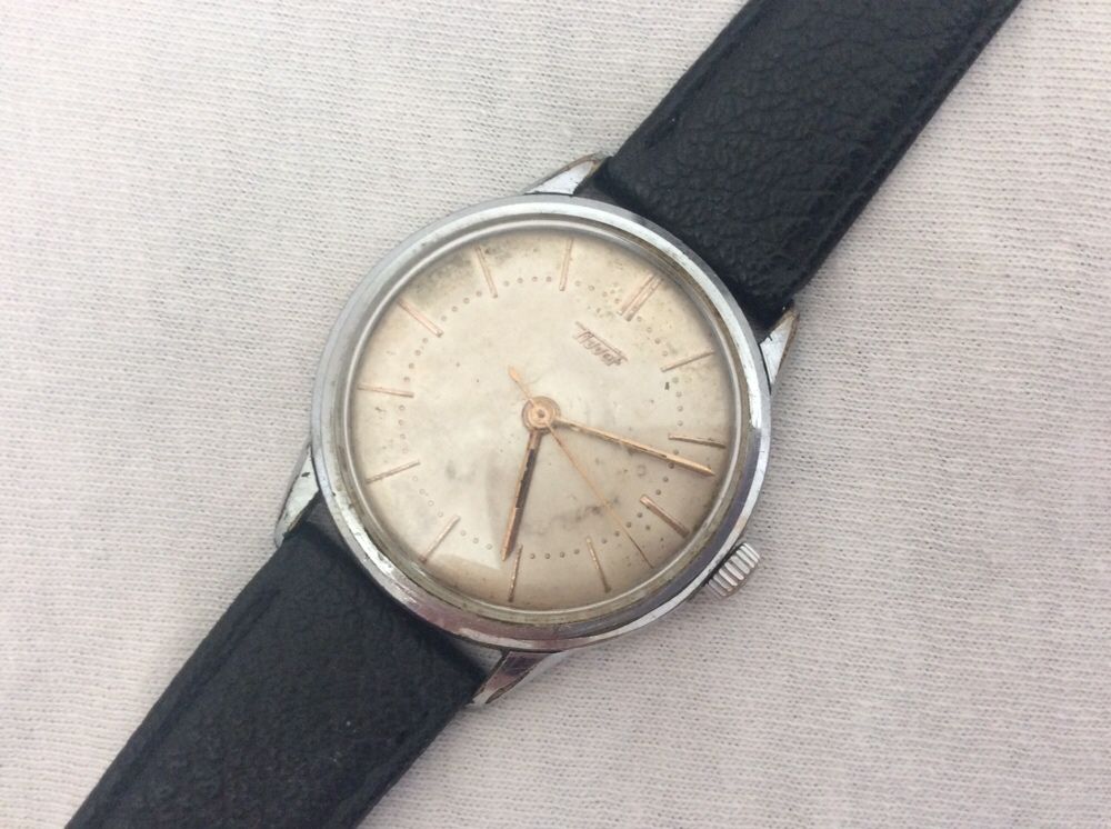 Часовник Tissot&Fils