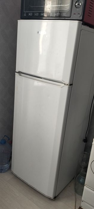 Срочно продам холодильник
