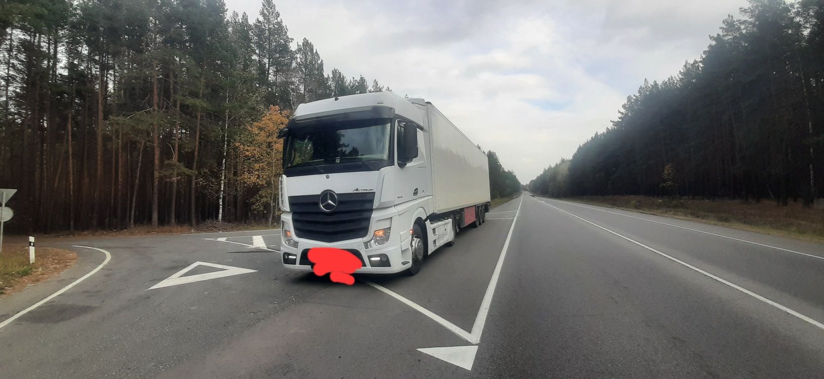 Мерседес актрос евро 6 прицеп билан сотилади